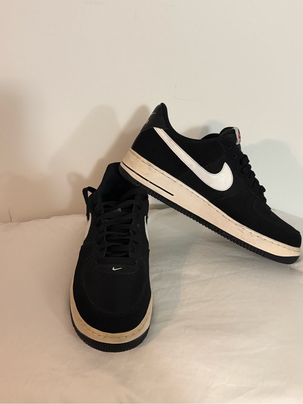 Nike Air Force 1 Black & White Low Top Swoosh Sneakers